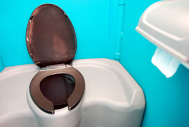 Best Porta potty rental for parties  in Dousman, WI